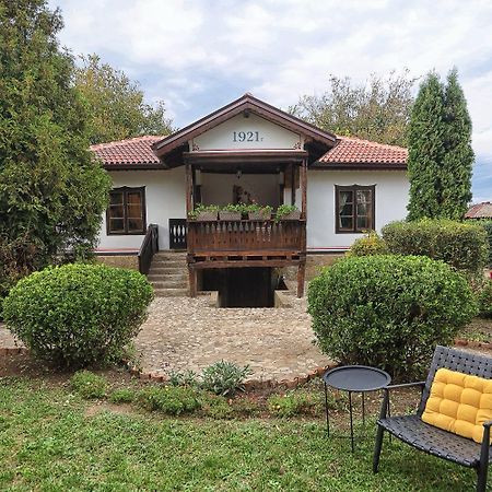Villa Viara Pchelnik  Buitenkant foto